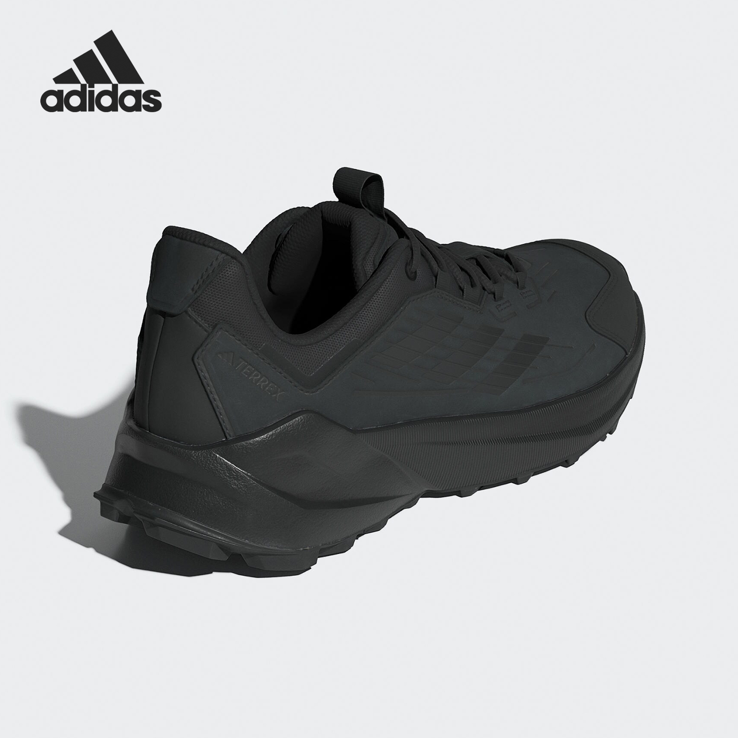 阿迪达斯男士户外缓震登山徒步鞋