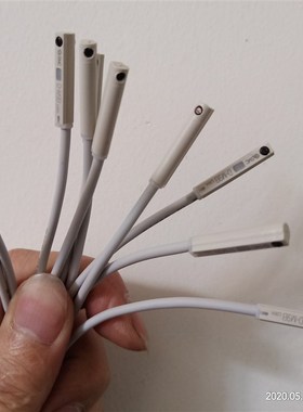 气缸感测器SMC原装磁性开关D-M9BL-D-M9NL-D-M9PL-D-A93-D-Z73