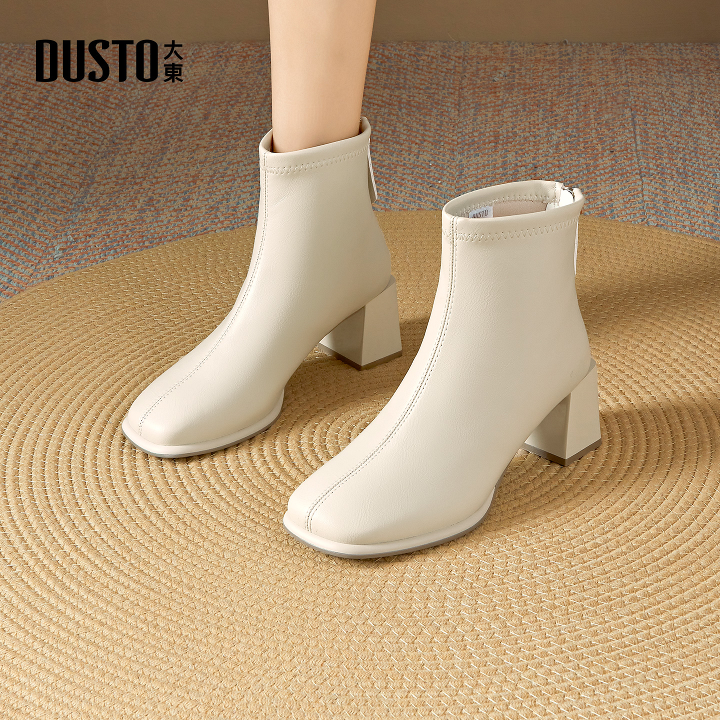 大东官方正品白色粗跟高跟短靴