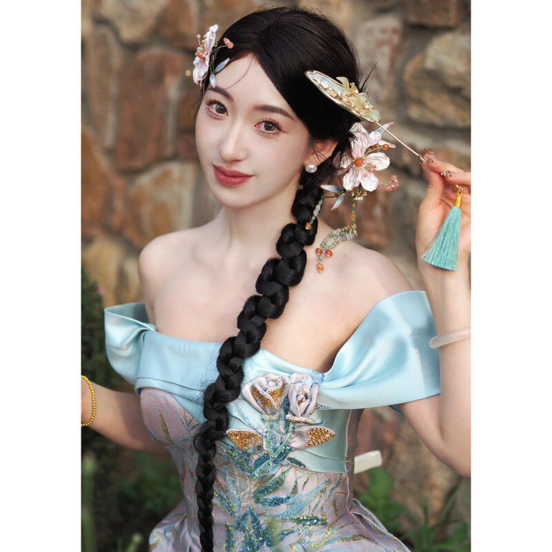 极速新中式晨袍女新娘订婚礼x服连衣裙轻奢小众出阁宴旗袍敬酒服