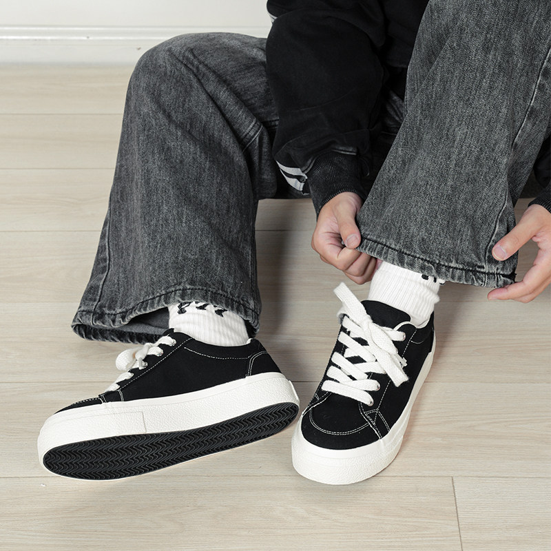 环球黑色帆布鞋男2025秋冬新款厚底增高休闲板鞋百搭潮流男士布鞋