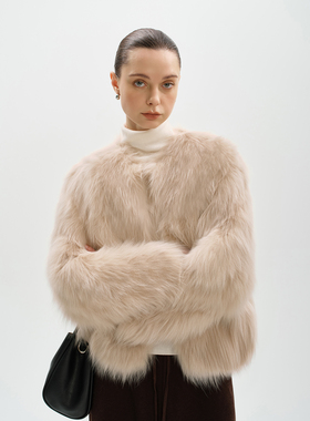 JESTOMS |雅奢实穿_真狐狸毛V领皮草女保暖蓬松毛毛外套