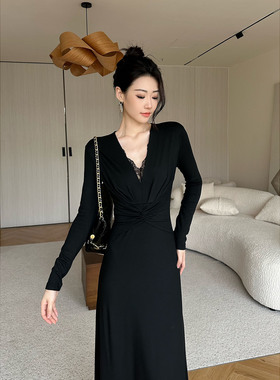 JIJINQI秋冬新款气质高级感长裙黑色蕾丝加绒连衣裙女JD10LZQM449