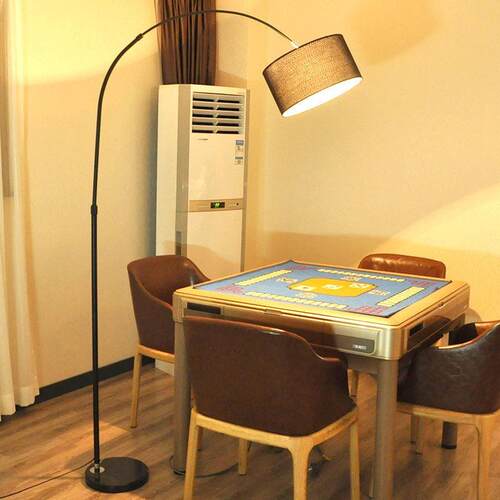 新品Floor lamp remopte control wind vertical table lamp