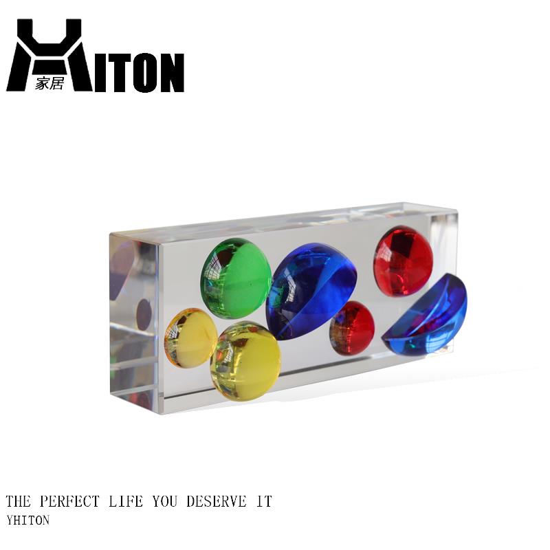 轻奢办公室桌面彩色水晶摆件立体几何装饰品客厅酒柜电视柜艺术品