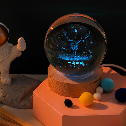 水晶球小夜灯3d内雕银河系星空七彩发光底座创意节日礼品