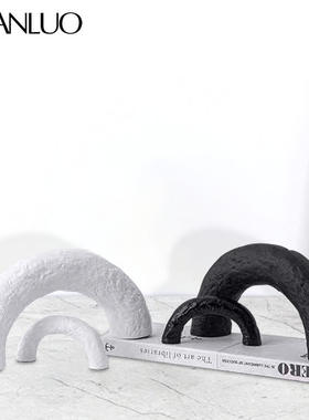 现代北欧几何拱形摆件软装样板间售楼部不规则黑白色家居饰品配搭