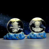 悟空内雕水晶球发光小夜灯USB插电底座桌面摆件装 饰朋友生日礼物