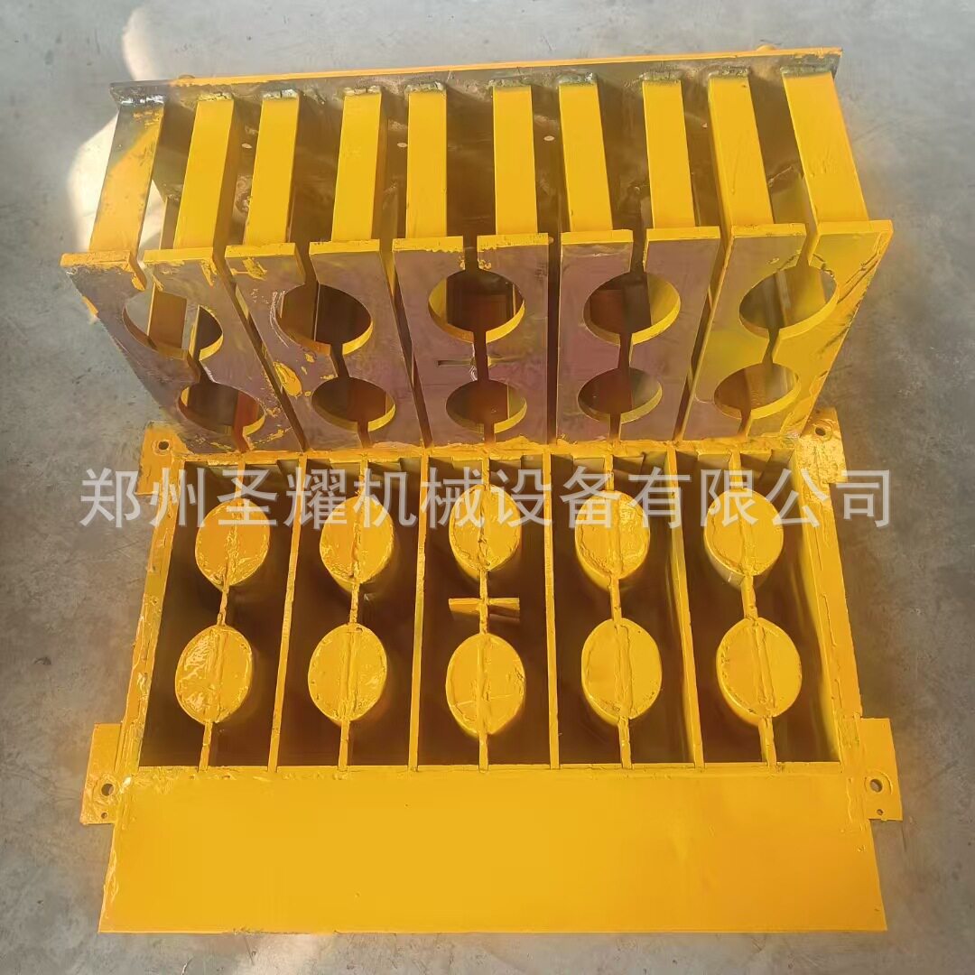 津巴布韦4-35型水泥砖机免烧砖机小型垫块机半自动空芯砖机