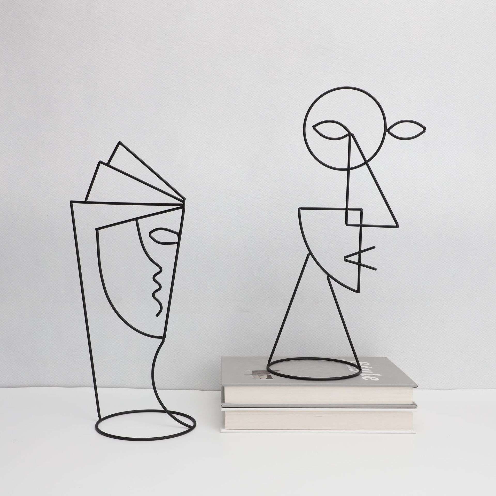 欧式创意铁艺黑色线条五官摆件样板房售楼部卧室书房客厅桌面饰品