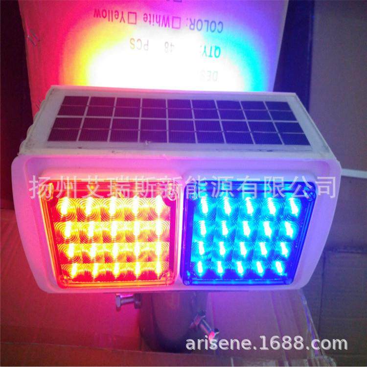 太阳能爆闪灯交通安全警示灯双面路障频闪灯道路LED施工灯