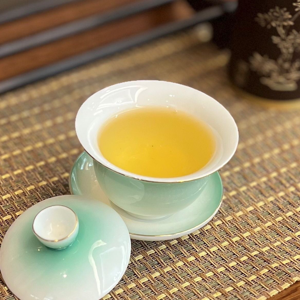 盖碗茶具手工描金羊脂玉渐变三才盖碗功夫茶具