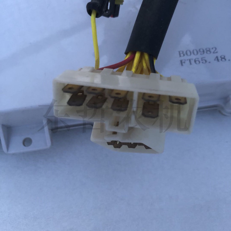 极速福田雷沃欧豹804 904 1104拖拉机FT654L.48.061C12v仪表总成