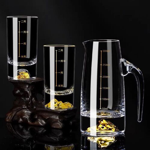 热销轻奢白酒杯高颜值p二两套装家用金箔分酒器烈酒杯水晶玻璃酒