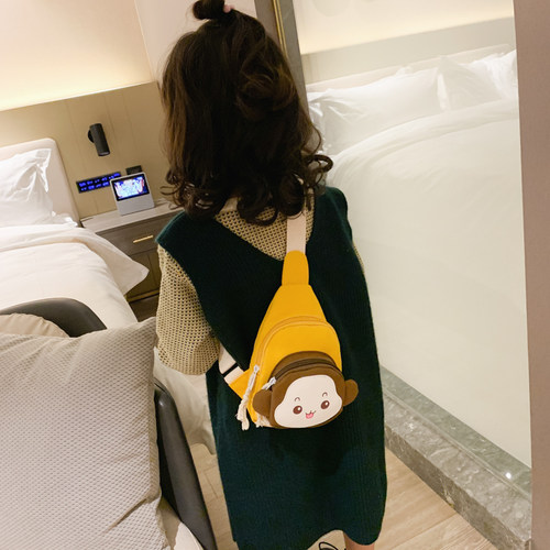 极速揹包宝宝超萌1岁一2女童小婴幼儿外出迷你书包V挂件男童斜挎