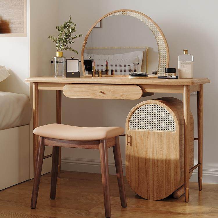 马鞍凳实木凳子化妆凳家用梳妆台椅子女生卧室美甲梳妆凳软包板凳