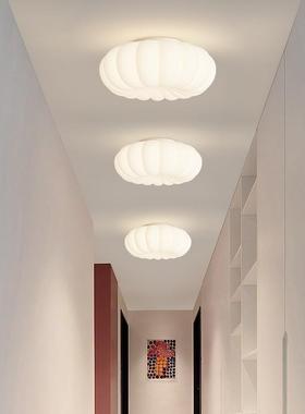 白色阳台过道灯走廊入户玄关led吸顶灯奶油风全光谱LED吸顶灯
