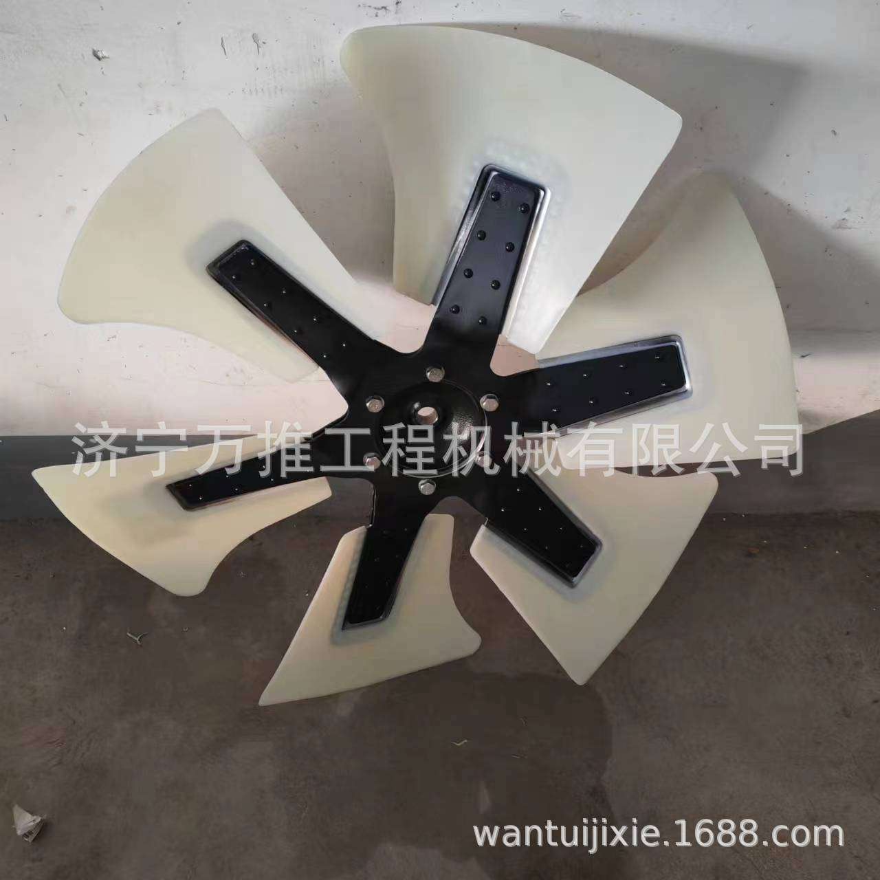 SD7P  宣工推土机支重轮  1Q22138  1Q22098