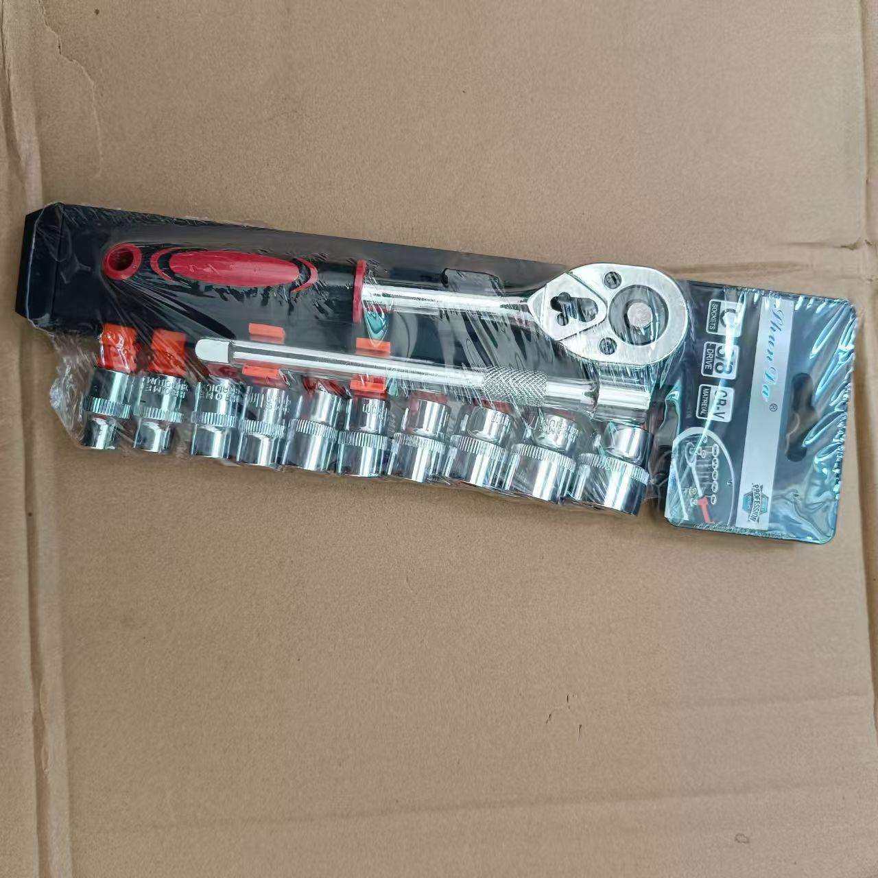 12PC棘轮扳手组套1/2公制汽修板子扳手套筒