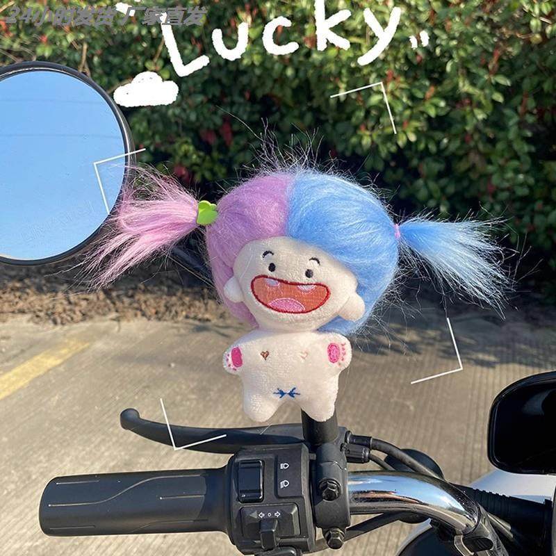 电动车装饰挂件风车小猪缺牙巴车载摆件自行车头盔摩托可爱品配件