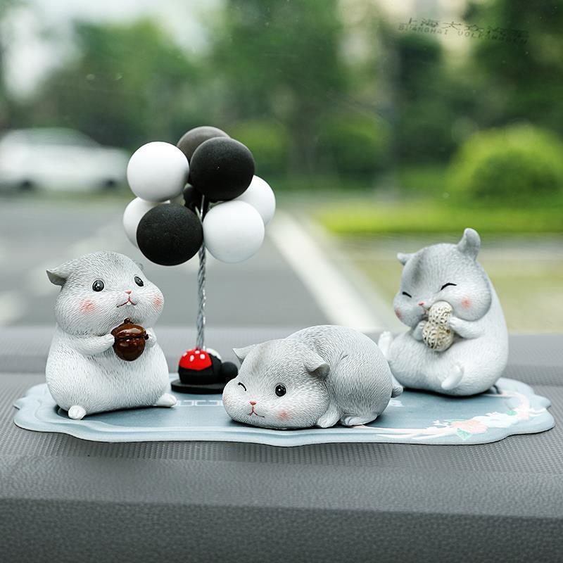 Z2J创意汽车摆件可爱老鼠中控台仓鼠车载公仔女高挡车内装饰用品