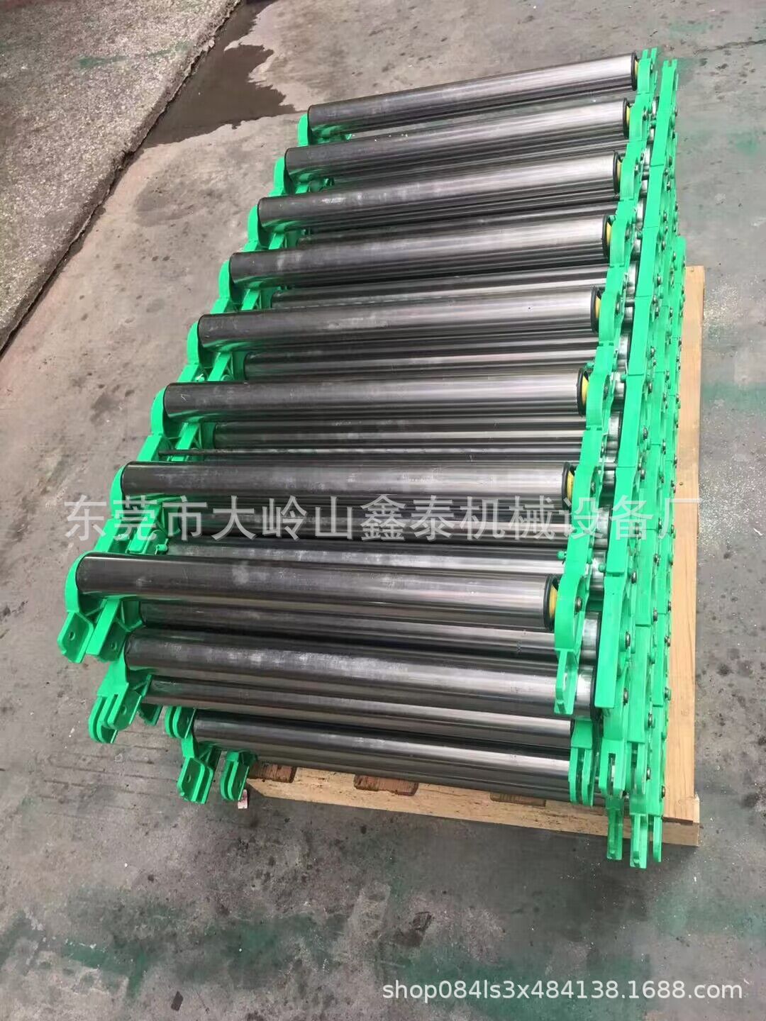 PVC输送梯 塑料输送梯 滚筒梯 辊筒排无动力PVC滚筒排