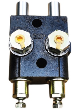 极速博马804/904/1004拖拉机配件   刹车泵  制动V泵总成  刹车总