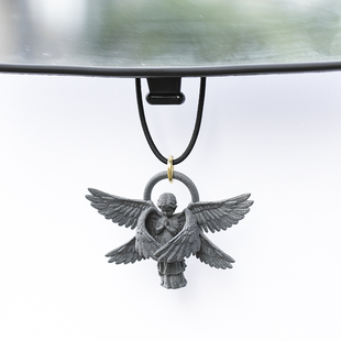 速发六翼守护天使汽车式照镜挂後饰品车载香薰