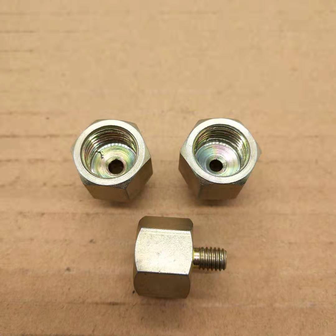 现货速发外丝M6×1、M8×1、M10×1转内丝G1/4内外丝2分变外丝铁