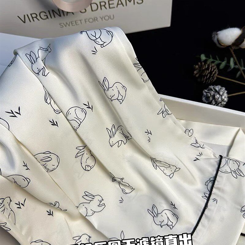 可爱小兔子冰丝睡衣女生日礼物送闺蜜日常高级感送妈妈实用礼盒装