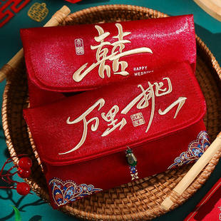 装一万元的红包见面礼装一万元的红包万里挑一见面礼布艺红包袋婚
