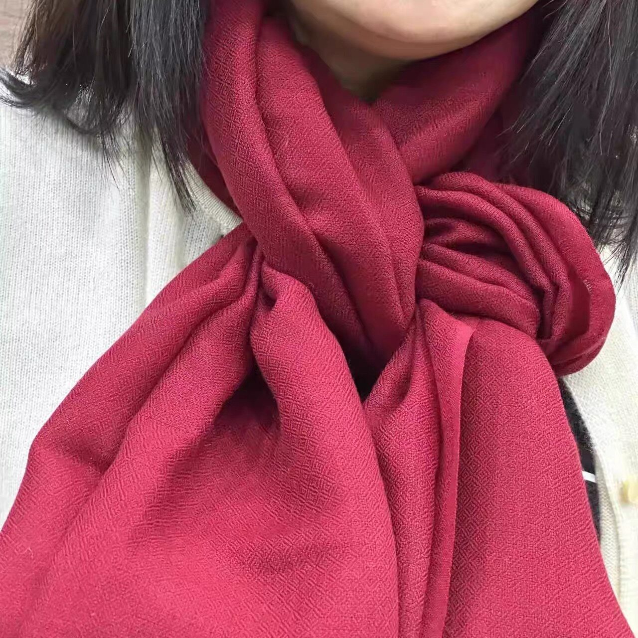 戒指绒钻石纹轻薄百搭保暖羊绒围巾披肩70*200