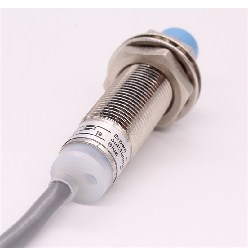 速发12MM接近开关 金属感应传感器TB1204-三线P24v常开防水带屏蔽