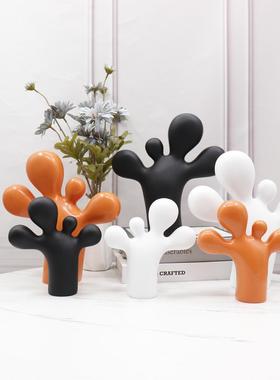 北欧现代简约创意黑白脚丫桌面书房摆件家居客厅样板房酒店软饰品