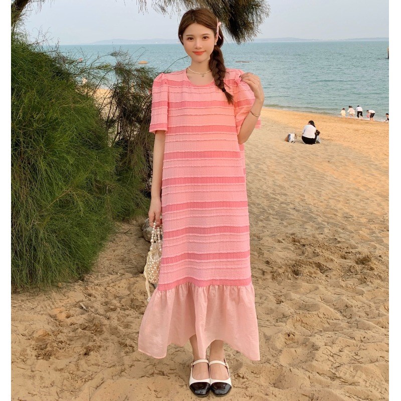 速发大码宽松遮肉直筒连衣裙夏季设计感条纹泡泡袖鱼尾长裙