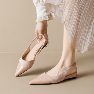 包头气质平底鞋后绊带尖头绒面女鞋单鞋法式伴娘凉鞋女夏2026新款