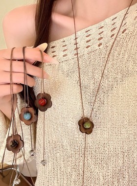 【蜜桃茶】中古花筏 复古文艺风木质小花串珠女长款挂脖项链配饰