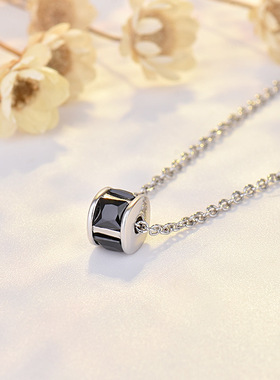 2026马年本命年礼物黑陶瓷小蛮腰项链女轻奢小众情人节百搭锁骨链