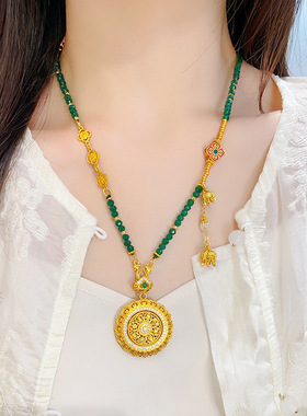 镂空八宝罗盘吊坠项链配饰女毛衣链长款秋冬感绿尖晶串珠饰品