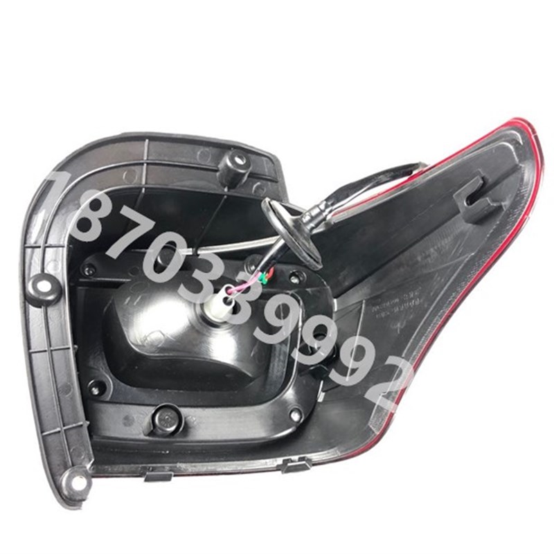 极速适配德瑞博D8D9P6P9四轮电动汽车配件后P尾灯刹车灯德瑞博后