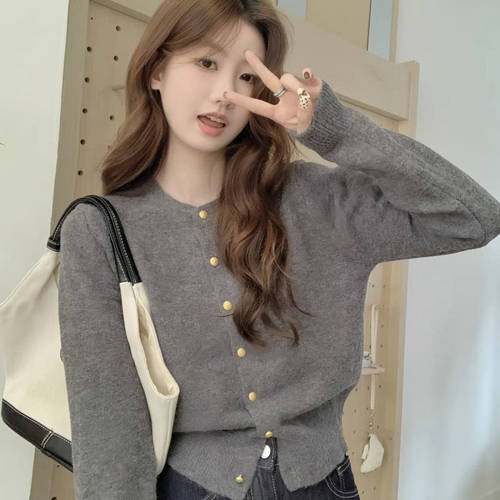 egg smile法式复古赫本风正肩小金扣圆领针织开衫泡泡袖毛衣短款