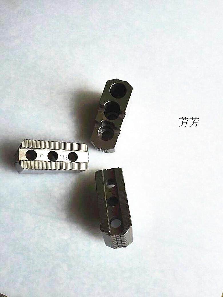 极速台湾标准液压夹头油压软爪生爪硬爪卡爪5寸6寸8寸10X寸12寸15