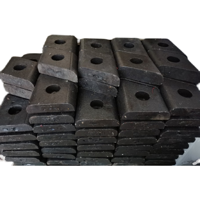 极速世邦9526制砂机周护板黎明重工9532高铬M铸铁件1145分料锥配