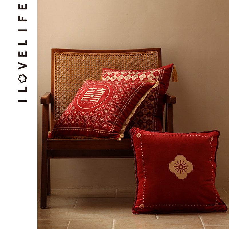 速发结婚喜字抱枕沙发客厅轻奢高级感中式复拆红房婚庆婚色靠枕可