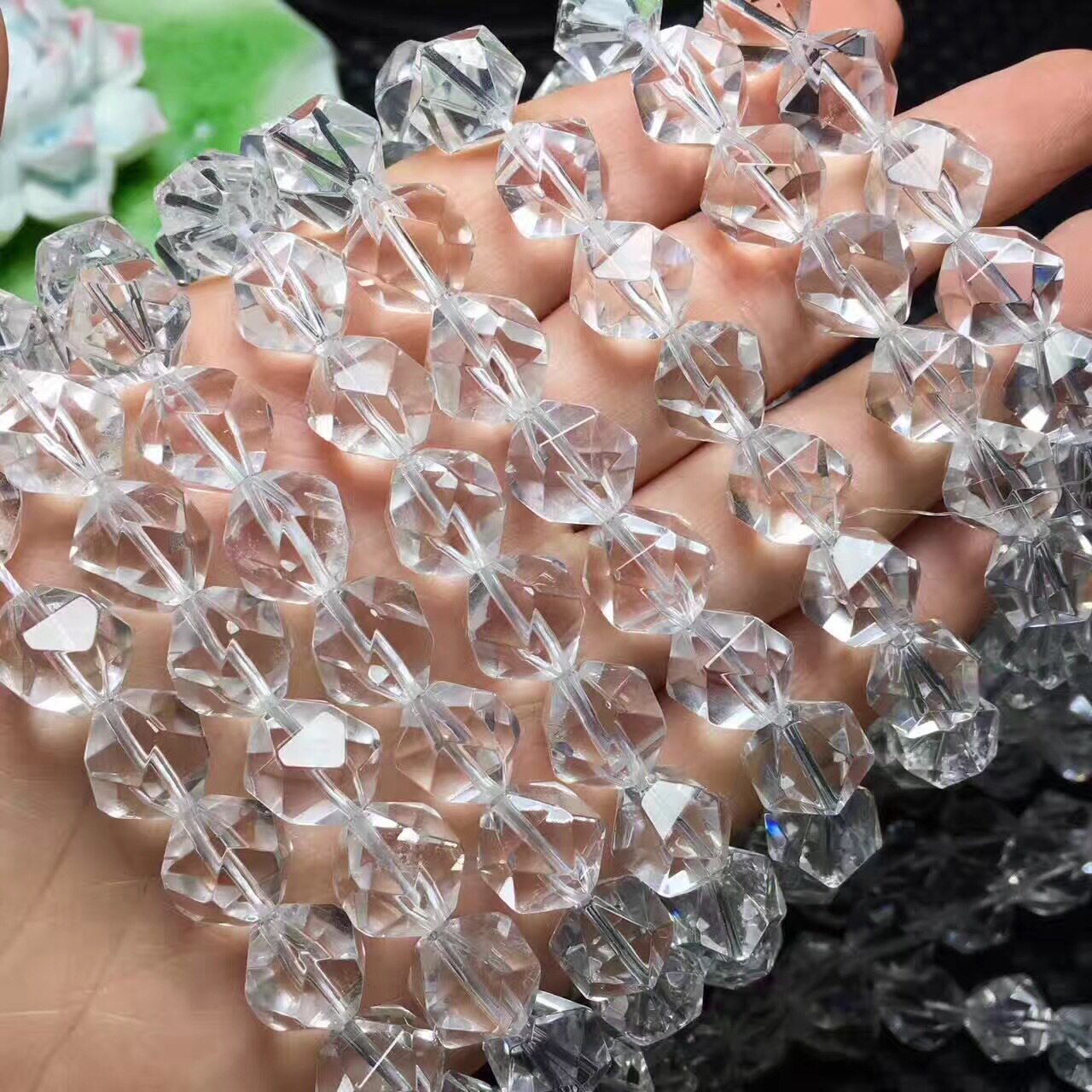 天然白水晶厂家批发钻石64128面DIY饰品支持鉴定切面白水晶批首饰