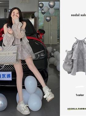 气质仙仙木耳边露肩灰色衬衫秋季新款小众设计感法式茶系别致上衣