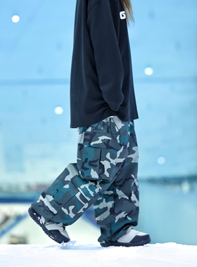 Gravity 加绒迷彩雪裤 男女同款