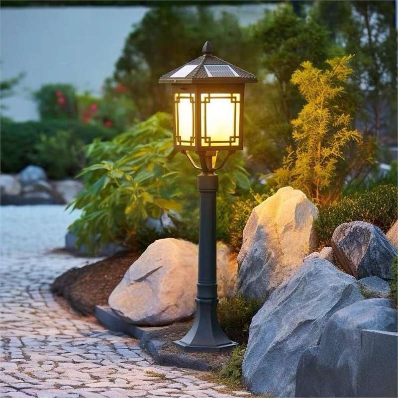 太阳能防水地插式户外草坪灯