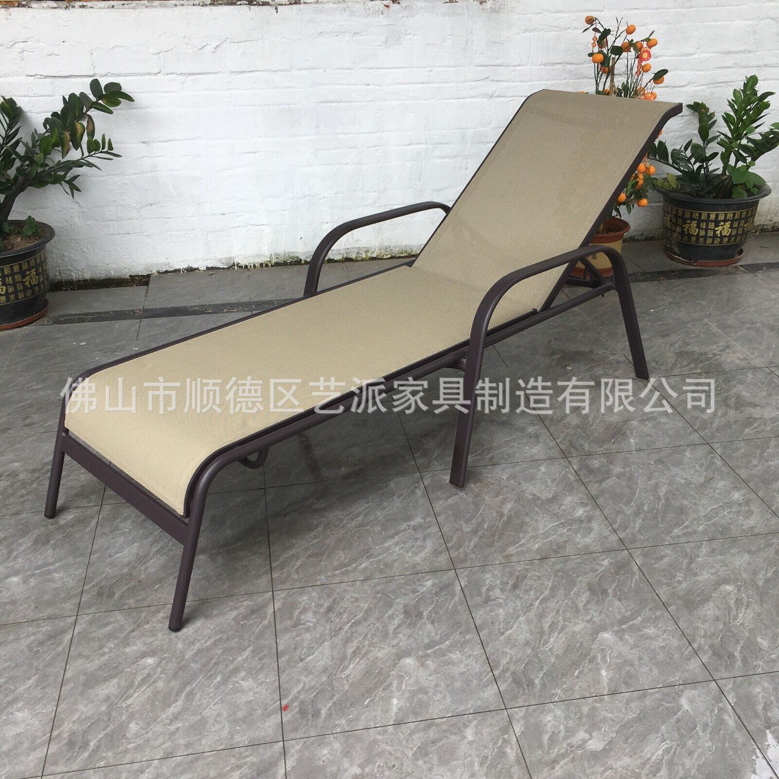 沙滩椅庭院休闲折叠椅酒店轻便泳池防水防晒躺床午睡椅户外家具