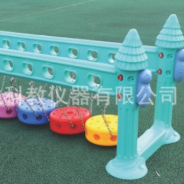 幼儿园户外感统铁链扶手